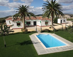 Koko talo/asunto Ideal For Large Groups, Up To 20 People. Private Pool. Free Wifi, Satellite Tv (Pedrera, Espanja)