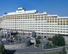 Khách sạn President Hotel (Kyiv, Ukraina)