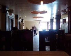 Khách sạn Solo Hotel & Restaurant (Sargodha, Pakistan)