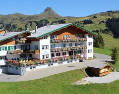 Hotel Hertehof (Damüls, Austria)