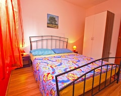 Hotelli Apartmensts Arsen 928 (Pula, Kroatia)
