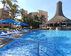Khách sạn Torres Mazatlan (Mazatlán, Mexico)