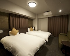 Hotelli Dormy Inn Premium Namba Annex Natural Hot Spring (Osaka, Japani)