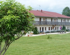 Khách sạn La Grange De Haute-joux (Les Fourgs, Pháp)