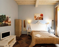 Khách sạn Casa De Fiori Apartments (Rome, Ý)