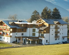 Otel Laurenzhof (Lendorf, Avusturya)