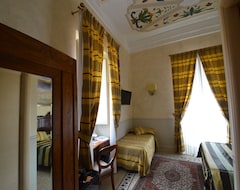 Hotel Trevi Spagna (Rom, Italien)