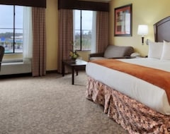 Hotel Baymont by Wyndham Columbus/Rickenbacker (Columbus, USA)