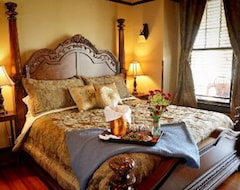 Bed & Breakfast Iron Horse Inn (Granbury, USA)