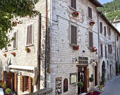 Khách sạn Locanda del Duca (Gubbio, Ý)