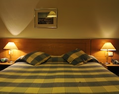 Hotel King Sitric (Howth, Ireland)