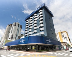 Hotel Novotel Itajai (Itajaí, Brasil)