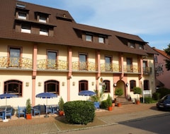 Otel Rebstock (Rust, Almanya)
