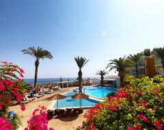 Ξενοδοχείο Malama Beach Holiday Village (Παραλίμνι, Κύπρος)