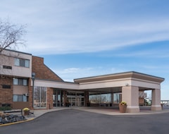 Holiday Inn & Suites St. Cloud, an IHG Hotel (Saint Cloud, USA)