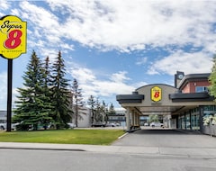 Khách sạn Super 8 by Wyndham Macleod Trail Calgary (Calgary, Canada)
