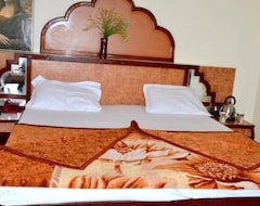 Hotel Parvati Valley Manikaran (Kullu, Indija)