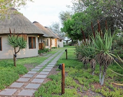 Khách sạn Angelas Safari Camp (Kruger National Park, Nam Phi)