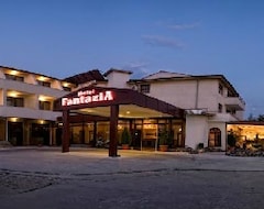 Khách sạn Complex Fantazia (Haskovo, Bun-ga-ri)