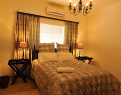 Hotel Edward Guest House (Edenvale, South Africa)