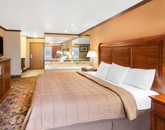 Hotel Ramada Waterfront (Mackinaw City, USA)