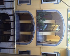 Khách sạn Welcome Inn (Napoli, Ý)