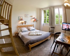 Bed & Breakfast Domaine des Lacs (Lesmont, Francia)
