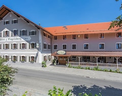 Restaurant & Hotel Wirt z´Engelsberg (Engelsberg, Almanya)