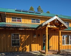 Resort DiamondStone Guest Lodges (La Pine, USA)
