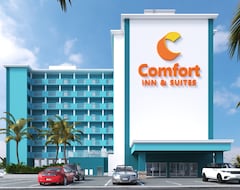 Otel Comfort Inn and Suites Daytona Beach Oceanside (Daytona Beach, ABD)