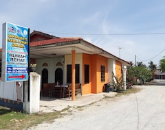 Khách sạn Rumah Rehat QNM Holidays (Seberang Takir, Malaysia)