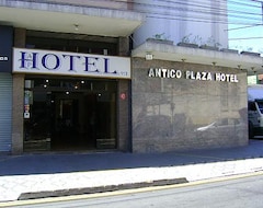 OYO Antico Plaza Hotel (Taubaté, Brasil)