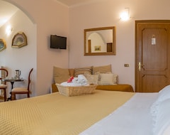 Hotel Il Quercione Agriturismo (Assisi, Italija)