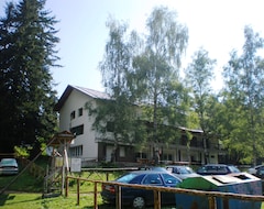 Хотел Зелени преслап ex Горна земя (Сапарева Баня, България)
