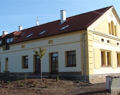 Nhà trọ Pension Smetanuv statek (Hradec Králové, Cộng hòa Séc)