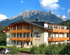 Khách sạn Hotel Heidi (Toblach, Ý)