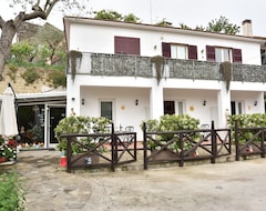 Hotel Il Cottage B&B (Massa Lubrense, Italien)
