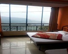 Hotel Indira Nivas (Mahabaleshwar, India)
