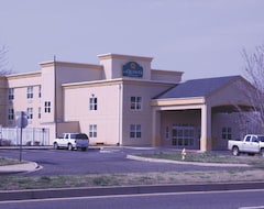 Otel La Quinta Inn & Suites Lexington Park - Patuxent (Kaliforniya, ABD)