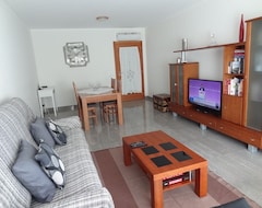 Tüm Ev/Apart Daire Rent Comfortable Apartment In Recent Residence Near Sea Reversible Air Conditioning (Vila Real de San Antonio, Portekiz)