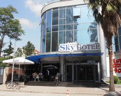 Sky Hotel (Tirana, Albanija)