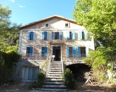Toàn bộ căn nhà/căn hộ La Poussiniere (Savoillan, Pháp)
