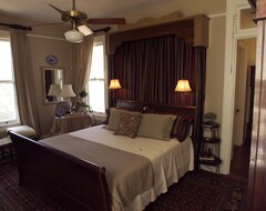 Hotel Madison Oaks Inn & Gardens (Madison, USA)