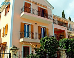 Căn hộ có phục vụ Korona Apartment (Kioni, Hy Lạp)