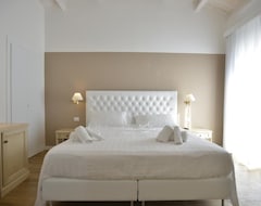 Hotelli Arenosu Comfort Country Resort (Alghero, Italia)