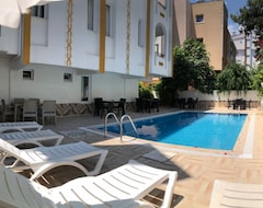 LAVİN Garden Hotel (Konyaaltı, Turkey)