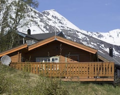 Otel Valldal Camping (Norddal, Norveç)