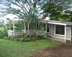 Tüm Ev/Apart Daire Secluded Cottage On Tropical Flower Farm - Private Hot Tub (Hana, ABD)