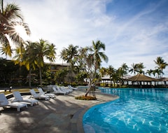 Lomakeskus Palm Beach Resort & Spa (Labuan Town, Malesia)