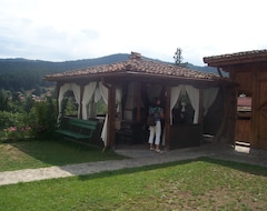 Hotelli Bratoya Kozlekova kashta (Koprivshtitsa, Bulgaria)